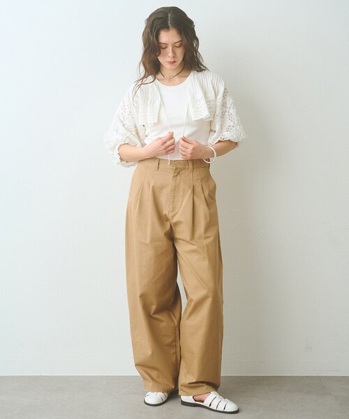 Whim Gazette(ウィムガゼット)の「タックチノパンツ(チノパンツ・レディース・ベージュ・38/36/34)」の4枚目の写真