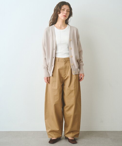 Whim Gazette(ウィムガゼット)の「タックチノパンツ(チノパンツ・レディース・ベージュ・38/36/34)」の10枚目の写真