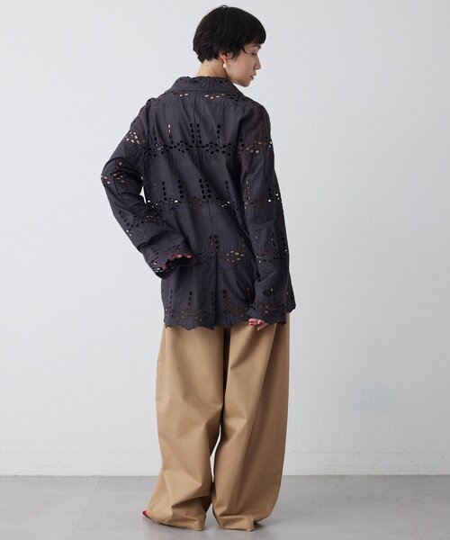 Whim Gazette(ウィムガゼット)の「タックチノパンツ(チノパンツ・レディース・ベージュ・38/36/34)」の17枚目の写真