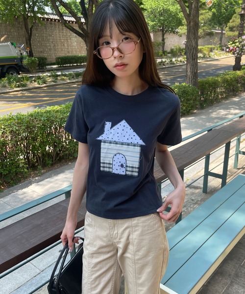 UNE MANSION(ユヌマンション)の「ユニークスターホーム刺繍半袖Tシャツカットソー(Tシャツ/カットソー・レディース・ネイビー/ホワイト・FREE)」の11枚目の写真