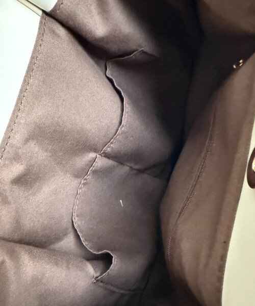 Chez toi（シェトワ）の「合皮グレイスフロントベルトトート（トートバッグ・レディース・アイボリー/ブラック/ベージュ・FREE）」の11枚目の写真