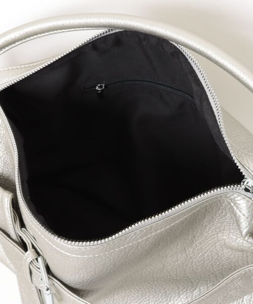 Never mind the XU / Chikashitsu+（ネバーマインド ザ エックスユー / チカシツプラス）の「【nmtc+】2way belt vintage shoulder Bag / 【エヌエムティーシープラス】ツーウェイベルトビンテージショルダーバッグ（ショルダーバッグ・メンズ・ブラック/ホワイト/ブラック系その他/シルバー・ONE SIZE）」の18枚目の写真