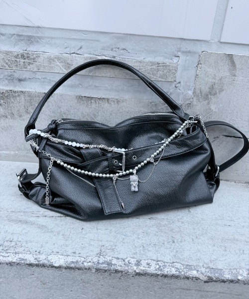 Never mind the XU / Chikashitsu+（ネバーマインド ザ エックスユー / チカシツプラス）の「【nmtc+】2way belt vintage shoulder Bag / 【エヌエムティーシープラス】ツーウェイベルトビンテージショルダーバッグ（ショルダーバッグ・メンズ・ブラック/ホワイト/ブラック系その他/シルバー・ONE SIZE）」の14枚目の写真