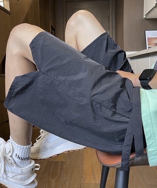 link lot(リンクロット)の「アクティブ・カラー イージーナイロンパンツ(その他パンツ・メンズ・ピンク/ブラック/グリーン・M/S)」の7枚目の写真