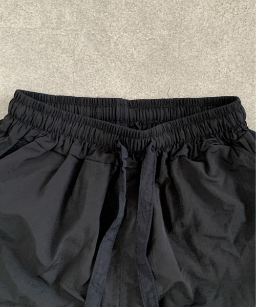 link lot(リンクロット)の「アクティブ・カラー イージーナイロンパンツ(その他パンツ・メンズ・ピンク/ブラック/グリーン・M/S)」の15枚目の写真