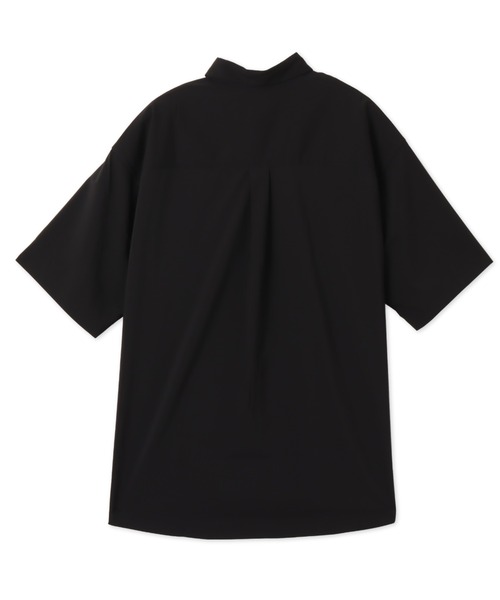 PUMA（プーマ）の「PUMA OVERSIZED SS SHIRT / プーマ ユニセックス オーバーサイズド ショートスリーブ シャツ（シャツ/ブラウス・メンズ・ブラック/グリーン/ベージュ・XL/L/M/S）」の8枚目の写真