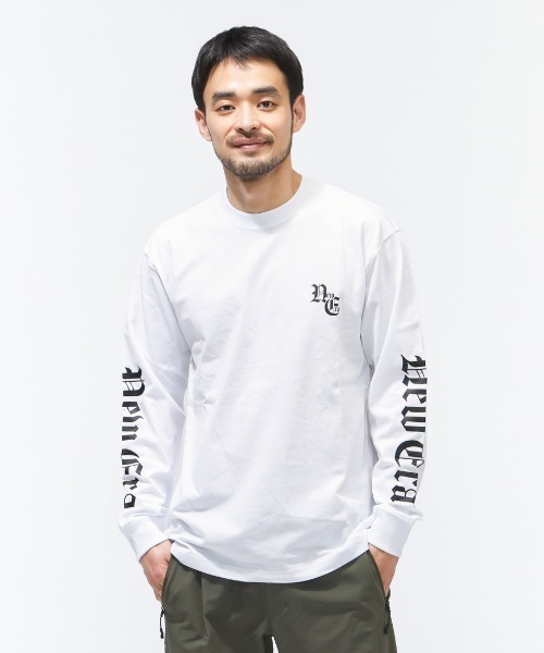 NEW ERA(ニューエラ)の「ニューエラ LS CT TEE OLD ENGLISH WHI(Tシャツ/カットソー・メンズ・ホワイト・L)」の1枚目の写真