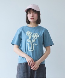 △花びんのテープ刺繍 Tシャツ