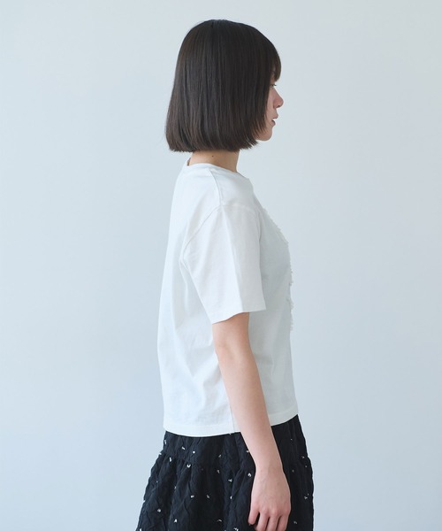 bulle de savon（ビュルデサボン）の「花びんのテープ刺繍 Tシャツ（Tシャツ/カットソー・レディース・グレー/ブルー/ホワイト・FREE）」の8枚目の写真
