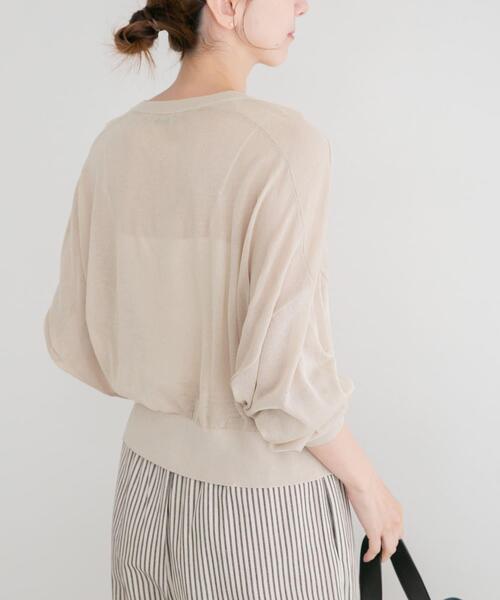 ITEMS URBANRESEARCH（アイテムズ アーバンリサーチ）の「エアリークルーネックカーディガン（カーディガン/ボレロ・レディース・ベージュ/ミント/ネイビー/ピンク・FREE）」の5枚目の写真