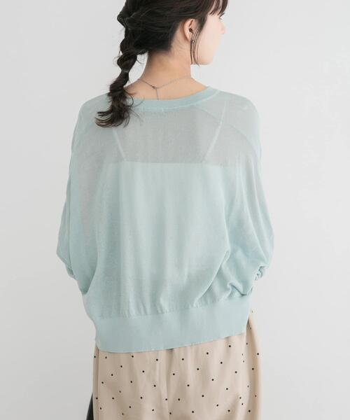 ITEMS URBANRESEARCH（アイテムズ アーバンリサーチ）の「エアリークルーネックカーディガン（カーディガン/ボレロ・レディース・ベージュ/ミント/ネイビー/ピンク・FREE）」の15枚目の写真