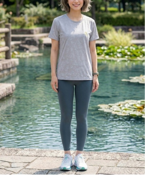 Disney(ディズニー)の「【DISNEY/ディズニー】胸ワンポイントキャラクター総柄DRYメッシュ半袖Tシャツ(吸水速乾)(Tシャツ/カットソー・レディース・杢グレー/ブラック/ライム/ピンク・MEDIUM/LARGE)」の20枚目の写真