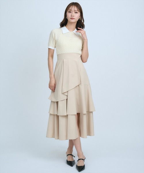 AND COUTURE(アンドクチュール)の「イレギュラーヘムドッキングワンピース(ワンピース・レディース・ベージュ/ネイビー・FREE)」の1枚目の写真