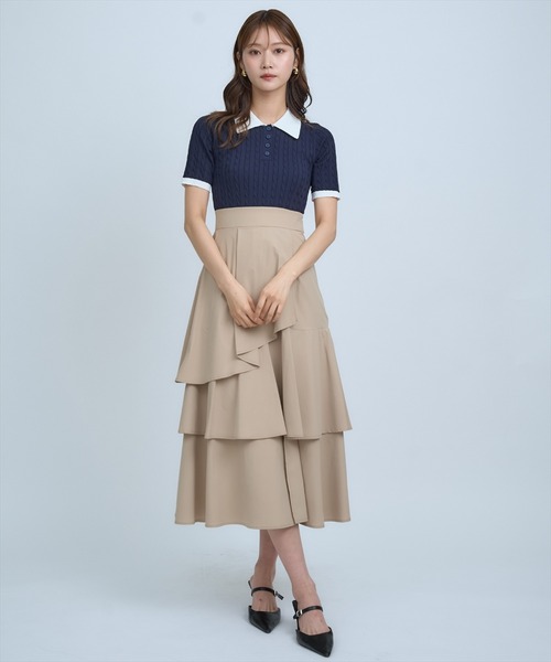 AND COUTURE(アンドクチュール)の「イレギュラーヘムドッキングワンピース(ワンピース・レディース・ベージュ/ネイビー・FREE)」の2枚目の写真