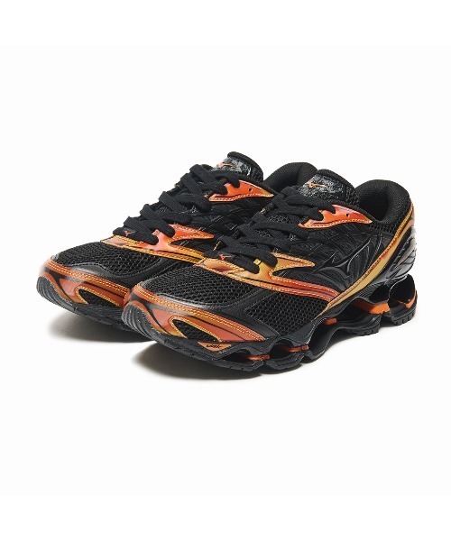 MIZUNO(ミズノ )の「MIZUNO WAVE PROPHECY LS(ミズノ ウェーブプロフェシー LS)(スニーカー・メンズ・パープル系/オレンジ系・25.5cm/26cm/26.5cm/27cm/27.5cm/28cm/28.5cm/29cm/29.5cm/30cm)」の2枚目の写真