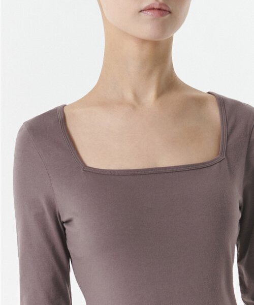 MUSINSA STANDARD WOMAN（ムシンサスタンダードウーマン）の「ウィメンズスクエアネック長袖ボディスーツ[レッドブラウン]（Tシャツ/カットソー・レディース・その他・SMALL/MEDIUM/LARGE/X-SMALL）」の4枚目の写真
