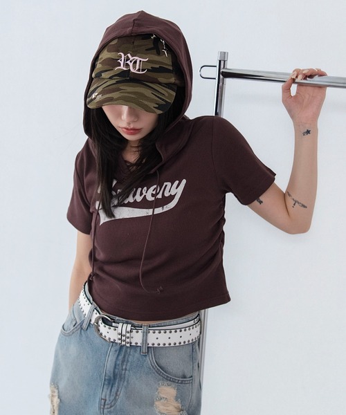 WEGO(ウィゴー)の「WEGO/レースアップフードちびT(Tシャツ/カットソー・レディース・スミクロ/ブラウン/その他1・FREE)」の13枚目の写真