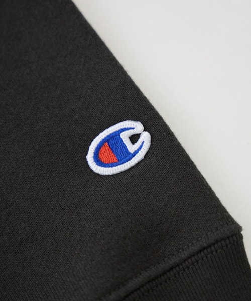 Champion(チャンピオン)の「【Champion/チャンピオン別注】アソートロゴボートネックハーフスリーブスウェットプルオーバー(Tシャツ/カットソー・レディース・ブラック/グレー系その他/サックスブルー/ライトグレー・FREE)」の7枚目の写真
