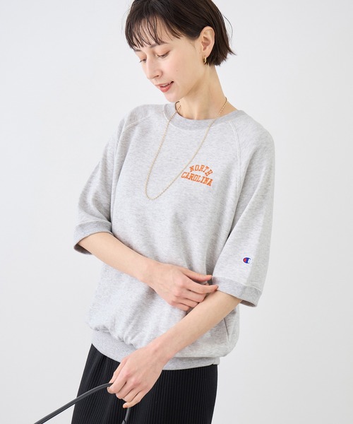 Champion(チャンピオン)の「【Champion/チャンピオン別注】アソートロゴボートネックハーフスリーブスウェットプルオーバー(Tシャツ/カットソー・レディース・ブラック/グレー系その他/サックスブルー/ライトグレー・FREE)」の19枚目の写真