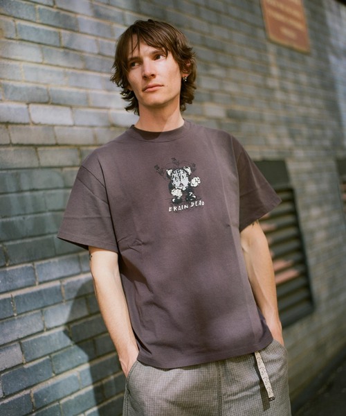 BRAIN DEAD（ブレインデット）の「BRAIN DEAD / ブレインデッド TIME IS NIGH T-SHIRT（Tシャツ/カットソー・メンズ・ボルドー・LARGE/MEDIUM）」の11枚目の写真