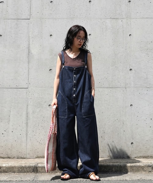 antiqua(アンティカ)の「綿100 肩紐調節 2WAY デニム サロペット(サロペット/オーバーオール・レディース・ノンウォッシュ/ブルー系その他・P/R)」の9枚目の写真