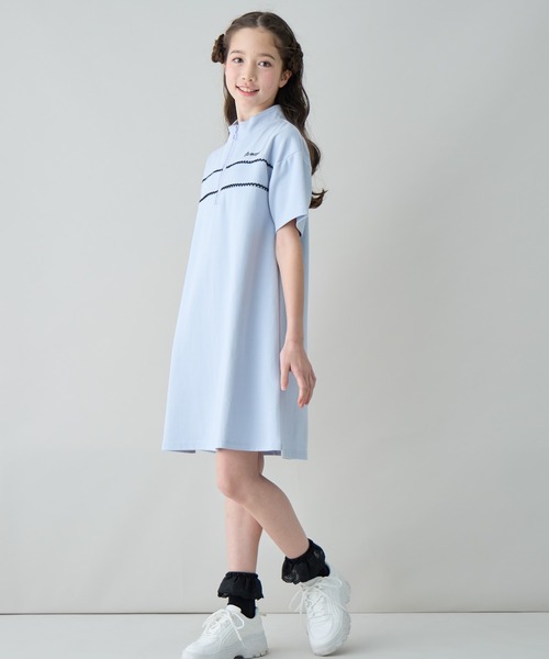 Amourire girl(アムリールガール)の「ハーフジップ レース ミニ丈 半袖 ワンピース(ワンピース・キッズ・サックスブルー/ブラック・140cm/150cm/160cm)」の13枚目の写真
