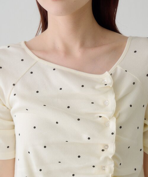 Kastane(カスタネ)の「【無地&ドット】ギャザーテレコ半袖カーディガン(Tシャツ/カットソー・レディース・ブラック系その他/オフホワイト/ホワイト/サックスブルー/ブラック/アイボリー・FREE)」の16枚目の写真