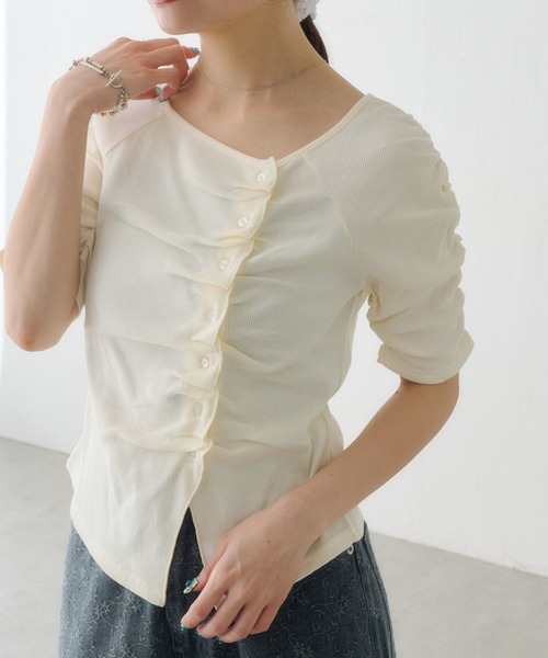Kastane(カスタネ)の「【無地&ドット】ギャザーテレコ半袖カーディガン(Tシャツ/カットソー・レディース・ブラック系その他/オフホワイト/ホワイト/サックスブルー/ブラック/アイボリー・FREE)」の8枚目の写真