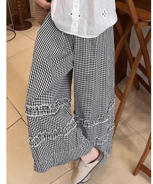 Ritzy(リッツィー)の「2色展開 裾フリルレース パンツ(その他パンツ・レディース・チェック/ホワイト・M)」の3枚目の写真