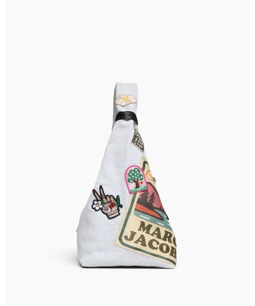 MARC JACOBS(マークジェイコブス)の「【新製品】THE CAMP PATCHWORK DENIM SACK BAG/ザ キャンプ パッチワーク デニム サック バッグ(ショルダーバッグ・レディース・ライトブルー・ONE SIZE)」の5枚目の写真