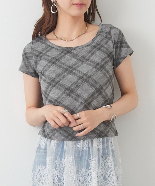 MAGASIN DE MODE Chou Chou(マガジンデモードシュシュ)の「【MAGASIN DE MODE Chou Chou】チェック柄ミニTシャツ 韓国 ピチT XNN(Tシャツ/カットソー・レディース・グレー/ライトブルー/ライトベージュ・FREE)」の1枚目の写真