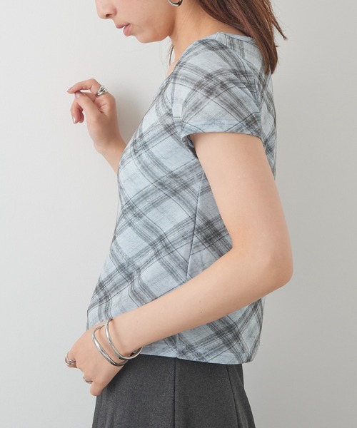 MAGASIN DE MODE Chou Chou(マガジンデモードシュシュ)の「【MAGASIN DE MODE Chou Chou】チェック柄ミニTシャツ 韓国 ピチT XNN(Tシャツ/カットソー・レディース・グレー/ライトブルー/ライトベージュ・FREE)」の8枚目の写真