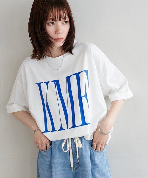DISCOAT(ディスコート)の「【WEB限定】ショート丈ロゴ半袖Tシャツ(Tシャツ/カットソー・レディース・ホワイト系その他2/ピンク/ホワイト系その他・FREE)」の3枚目の写真