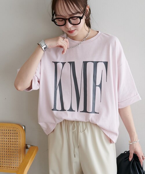 DISCOAT(ディスコート)の「【WEB限定】ショート丈ロゴ半袖Tシャツ(Tシャツ/カットソー・レディース・ホワイト系その他2/ピンク/ホワイト系その他・FREE)」の4枚目の写真
