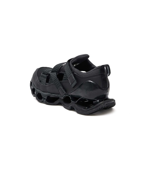 MIZUNO(ミズノ )の「(mizuno)WAVE PROPHECY STRAP(スニーカー・レディース・ホワイト/ブラック・25cm/24cm/23cm)」の14枚目の写真