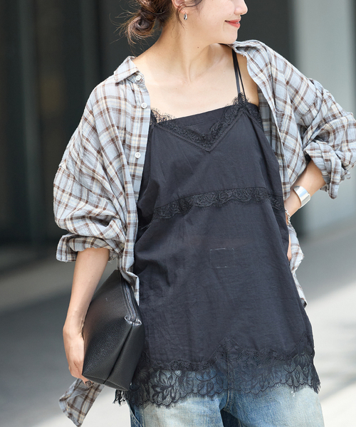 JOURNAL STANDARD(ジャーナルスタンダード)の「《追加2》ボイルアイラッシュレースキャミ(シャツ/ブラウス・レディース・アイボリー/ブラック・FREE)」の2枚目の写真
