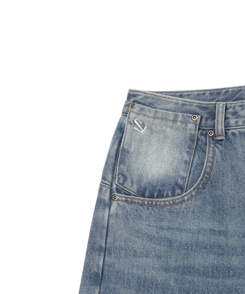SCHISM INDUCING(スキズムインデューシング)の「WORN ENGINEERED JEANS BLUE(デニムパンツ・レディース・その他・LARGE/MEDIUM)」の4枚目の写真