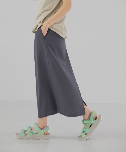 EKAL(エカル)の「SMOOTH WOOLY LIKE スカート(スカート・レディース・チャコールグレー/ネイビー/ライトグレー・ONE)」の7枚目の写真