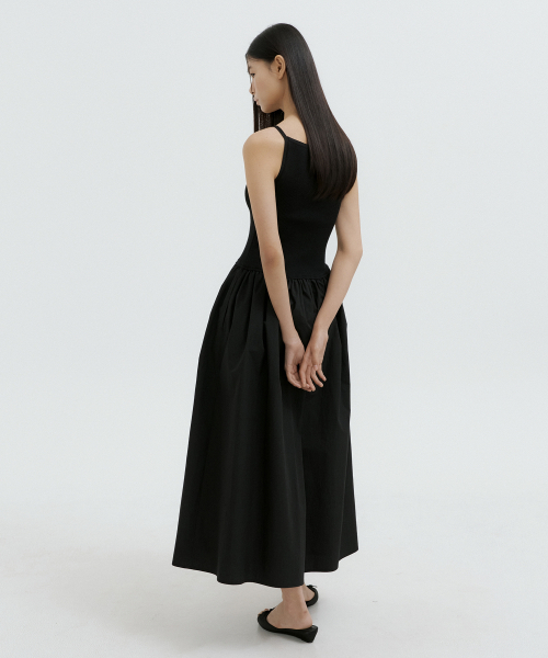 LUCIR ZU(ルシールズ)の「Boatneck Knit Balloon Dress (black)(ワンピース・レディース・その他・FREE)」の2枚目の写真