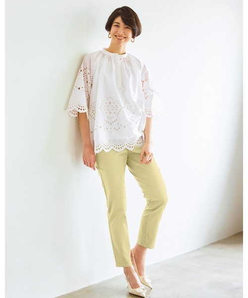 DoCLASSE（ ドゥクラッセ）の「ミラクルストレッチ・レギンスパンツ（その他パンツ・レディース・イエロー/サックスブルー/ペールイエロー/ネイビー/オリーブ/その他/レッド/ミント/ダークネイビー/パープル/ベージュ/ネイビー系1/イエローゴールド/ネイビー系2/ネイビー系/ブラック/ネイビー系3/ブルー/ボルドー/ホワイト×ブラック/ブルーグレー・17/15 /13/9/5/7/11）」の20枚目の写真