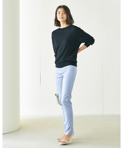 DoCLASSE（ ドゥクラッセ）の「ミラクルストレッチ・レギンスパンツ（その他パンツ・レディース・イエロー/サックスブルー/ペールイエロー/ネイビー/オリーブ/その他/レッド/ミント/ダークネイビー/パープル/ベージュ/ネイビー系1/イエローゴールド/ネイビー系2/ネイビー系/ブラック/ネイビー系3/ブルー/ボルドー/ホワイト×ブラック/ブルーグレー・17/15 /13/9/5/7/11）」の8枚目の写真