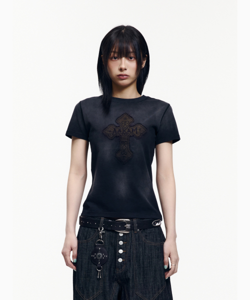 AAKAM(アーカム)の「ダストフェード CROS2 ハーフトップ (ブラック)(Tシャツ/カットソー・レディース・その他・1/2/3)」の3枚目の写真