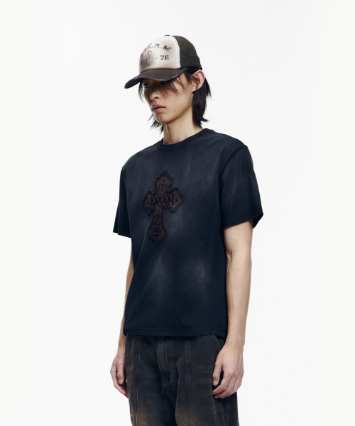 AAKAM(アーカム)の「ダストフェード CROS2 ハーフトップ (ブラック)(Tシャツ/カットソー・レディース・その他・1/2/3)」の12枚目の写真