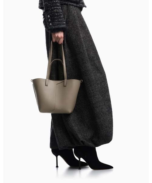 EMPORIO ARMANI(エンポリオアルマーニ)の「【エンポリオ アルマーニ】Emporio Armani 1981 レザーショルダーバッグ(ショルダーバッグ・レディース・ブラック/ダークウッド/オートミール/ブラウン・FREE)」の20枚目の写真