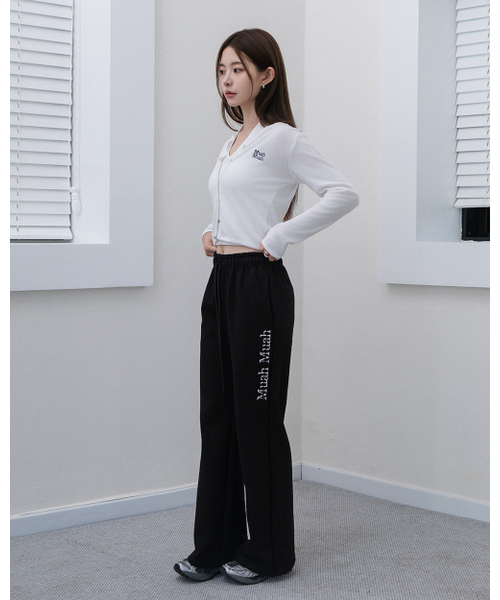 muahmuah（ムーアムーア）の「ロゴブーツカットバンディングパンツ[ブラック]（スウェットパンツ・レディース・ブラック・FREE）」の4枚目の写真