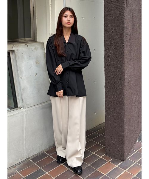 Henon.(ヘノン)の「スクエアカラーシャツ(シャツ/ブラウス・レディース・ホワイト/ブラック・F)」の4枚目の写真