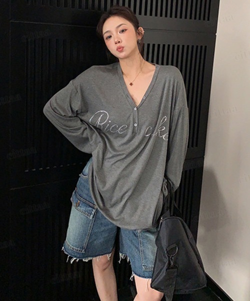 Dalfwin（ダールフィン）の「韓国ファッション RicecakeラインストーンロゴVネックヘンリーネック長袖Tシャツ（Tシャツ/カットソー・レディース・ブラック/ホワイト/グレー・FREE）」の22枚目の写真