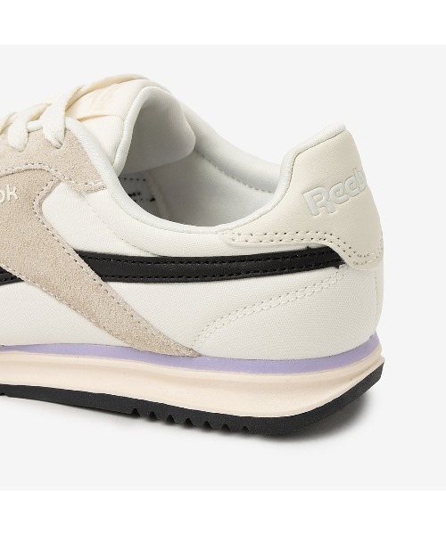 Reebok(リーボック)の「ワールド 70 / WORLD 70(スニーカー・レディース・ホワイト・22.5cm/23.0cm/24.5cm/24.0cm/25.0cm/22.0cm/23.5cm/25.5cm)」の3枚目の写真