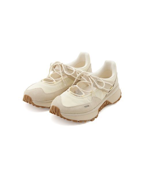 UGG(アグ)の「【UGG】RETROFI LOW BALLET(スニーカー・レディース・ライトベージュ・26/25/22/24/23)」の1枚目の写真