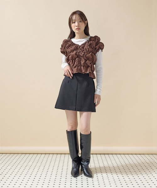 en CAnAF(エンカナフ)の「【華やかなドットが映える】フロッキードットシアークルーネックプルオーバー(Tシャツ/カットソー・レディース・ブラック/ホワイト/チャコールグレー・フリー)」の14枚目の写真